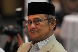 BJ Habibie Tutup Usia
