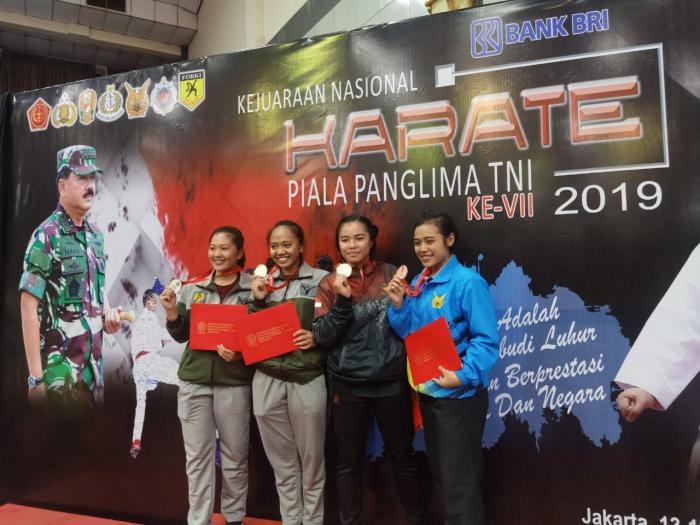 Mabes AD Pimpin Sementara Perolehan Medali Kejurnas Karate Panglima TNI Ke-VII