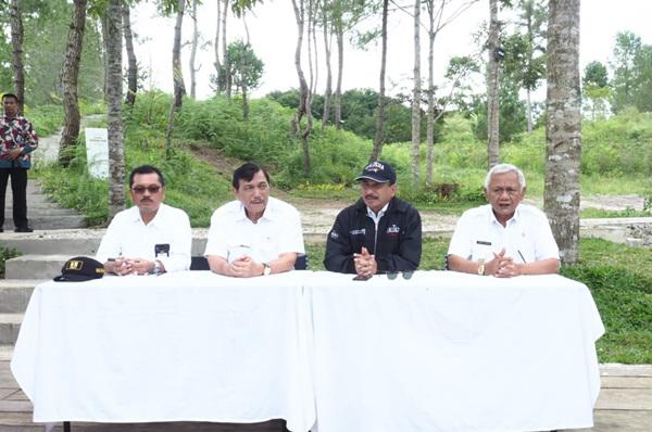 Luhut: Harus Kerja Total Untuk Implementasi Pariwisata Danau Toba