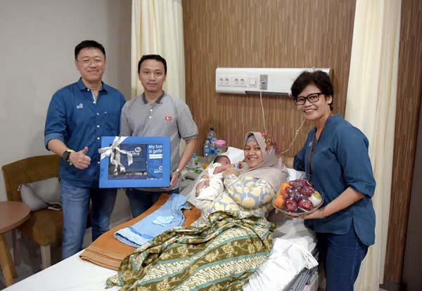 Asuransi Astra Terus Bekerja Dengan Hati