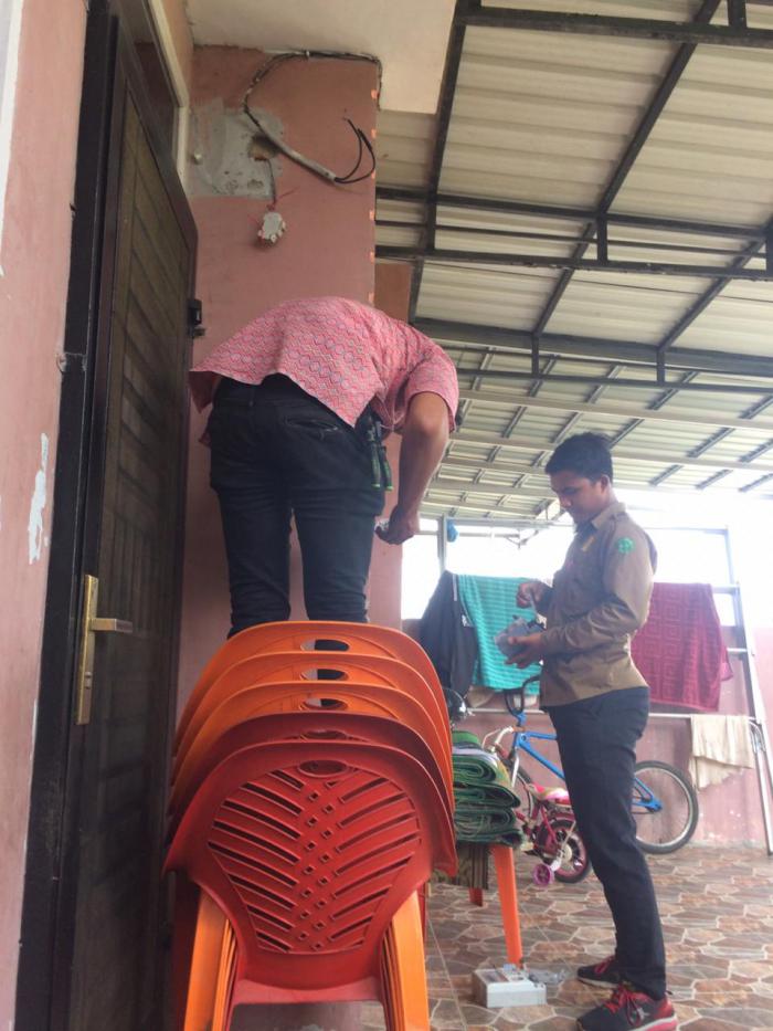 Petugas PLN Tak Bisa Menjawab Alasan Pemblokiran ID Meter Pelanggan