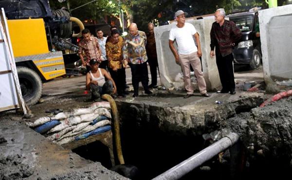 Intensitas Hujan Tinggi, Eldin Instruksikan Pengerjaan Saluran Crossing Balai Kota Segera Dirampungkan