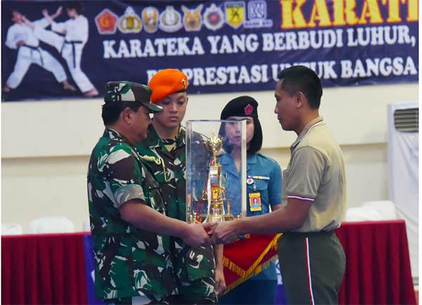 Panglima TNI : Olahraga Karate Mengandung Nilai-Nilai Kejuangan