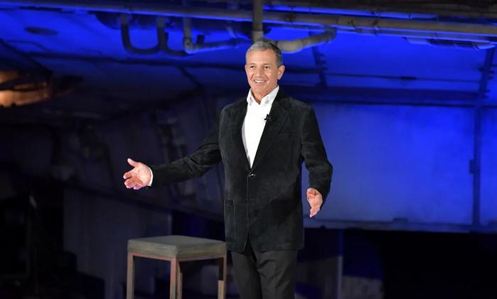 Apple Group Kehilangan CEO Disney Bob Iger