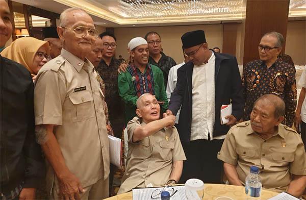 Hebat ! Empat Mantan Jenderal Ini Sosialisasikan Kaji Ulang Perubahan UUD 1945