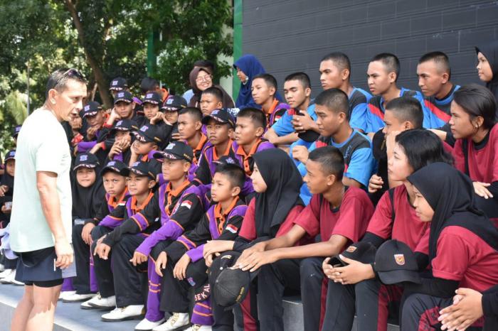 Ambil Bagian di HUT Ke-74 TNI, Pangdam I/BB Motivasi Pelajar Pemenang Lomba PBB