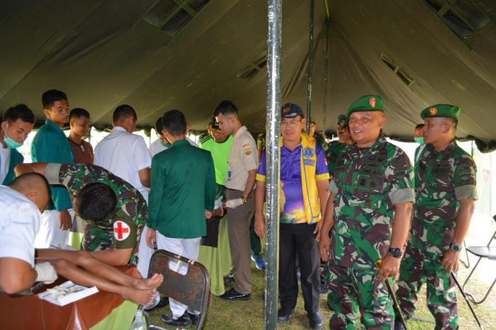  Korem 022/Pantai Timur Gelar Baksos dan Pembagian Kursi Roda