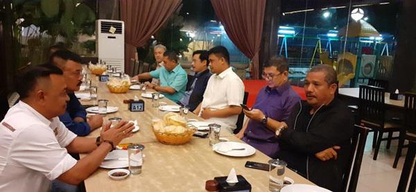 Cari Masukan, Bobby Nasution Makan Malam Dengan Pengurus Sejumlah Partai di Medan