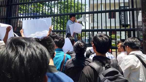 Mahasiswa Tuntut Kejati Usut Tuntas Pungli Kemenag Sumut
