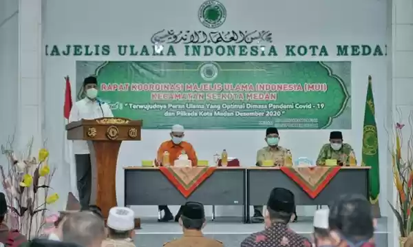 Akhyar Ajak Ulama Medan Jadi Suri Tauladan Cegah Penyebaran Covid-19