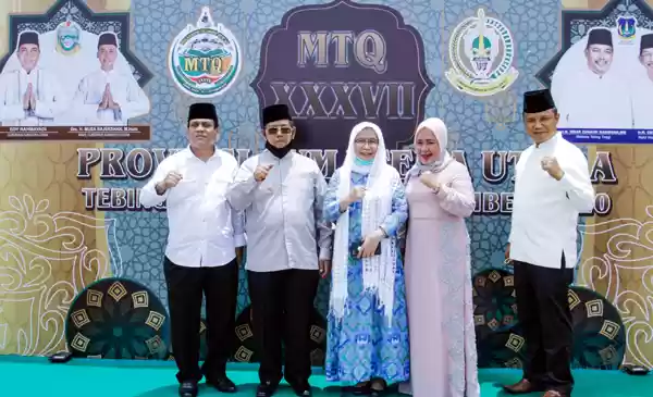 Wakil Walikota Arwin Siregar Semangati Kontingen Dari Padangsidimpuan
