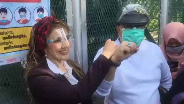 Barbie Kumalasari, Razman Arif Nasution dan Sunan Kalijaga Advokat Vicky