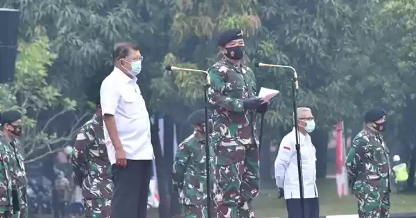 Sambut HUT Ke-75, TNI Gelar Donor Darah dan Bagikan Ribuan Paket Sembako