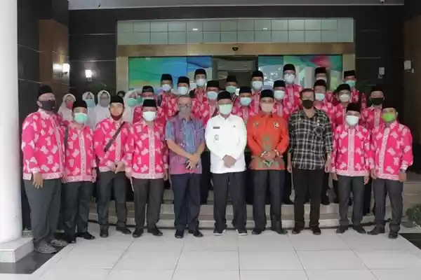 Lepas Kafilah Medan Ikuti MTQ Ke-37 Tingkat Provsu 2020, Akhyar Pesan Hal Ini