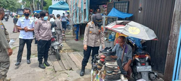 Imbau Pedagang Pasar Simpang Limun Tidak Berjualan di Badan Jalan