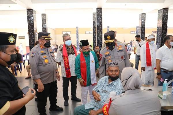 Kapolda Sumut : Peran Tokoh Agama Sangat Penting Untuk Sukseskan Program Vaksinasi