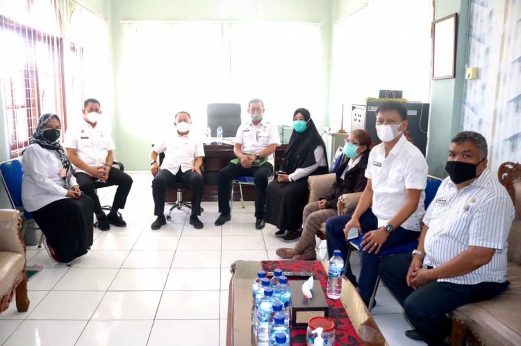 Kaban Kesbangpol Medan Lakukan Pendampingan Satgas Covid-19 Kecamatan Medan Area