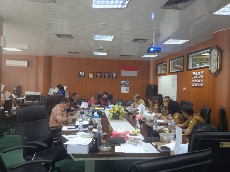 Politisi PDI Perjuangan Pertanyakan Soal Retribusi IMB Centre Point dan Podomoro