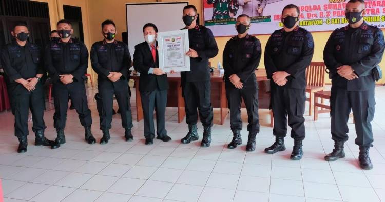 Lemkapi Beri Penghargaan Presisi Award Kepada Batalyon C Sat Brimob Polda Sumut