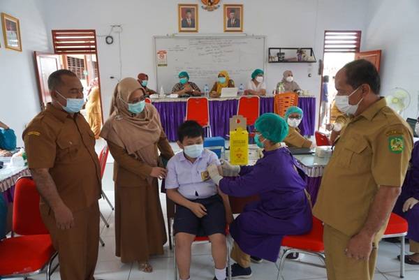 1.000 Pelajar SMP Negeri 4 Medan Disuntik Vaksin