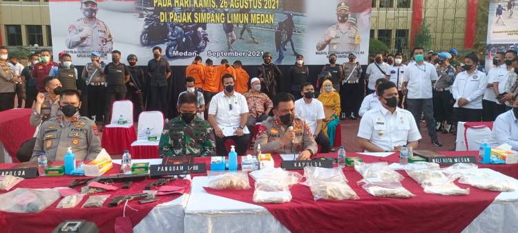 Tim Gabungan Polda Sumut Ciduk 5 Perampok Toko Emas Simpanglimun