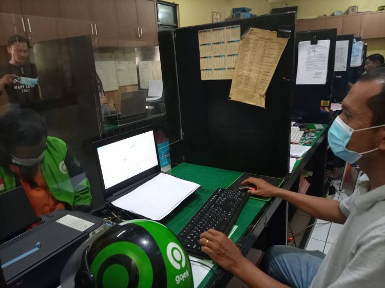Penarik  Driver Ojol Jambret Pegawai BUMN