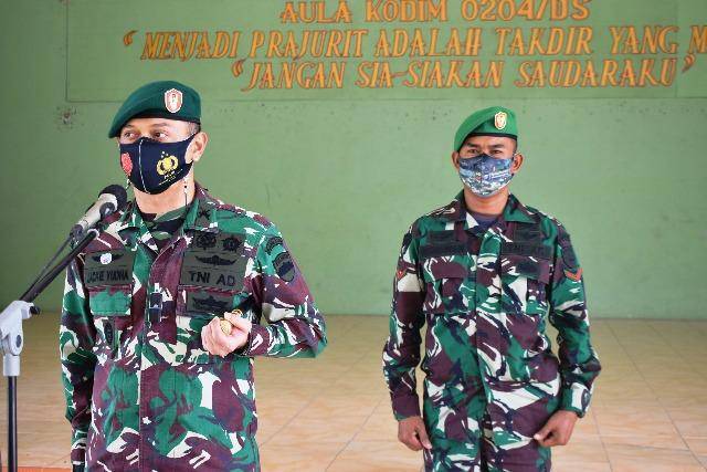 Dandim 0204/DS Pimpin Sertijab Dua Danramil