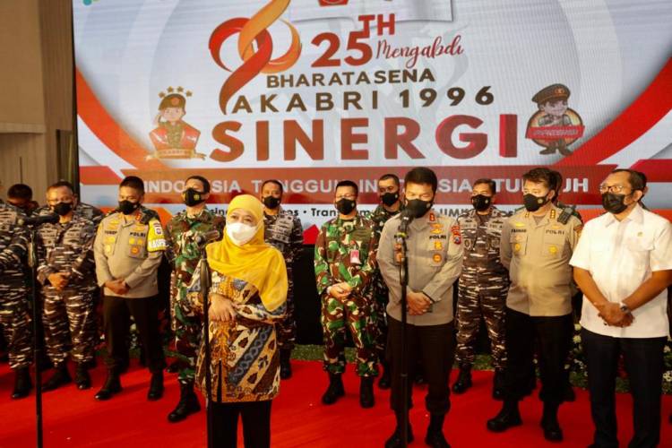 Alumni AKABRI 1996 Melaksanakan Vaksinasi Massal dan Bagikan Sembako Kepada Korban Pandemi Covid-19