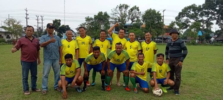 Jaga Imun Oldcrak PS Bintang Kejora Jajal Tim Kebun Lada