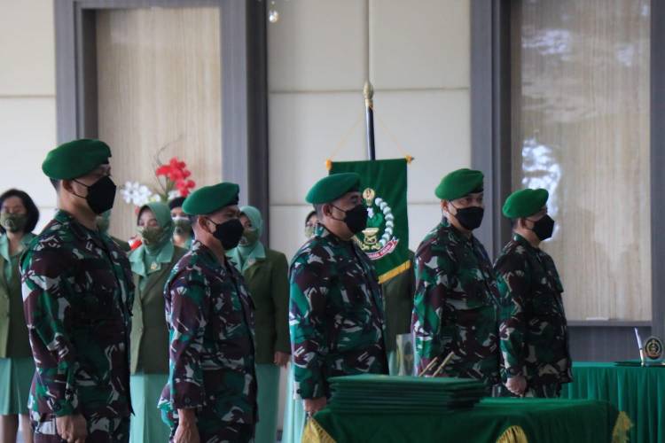 Danpuspenerbad Pimpin Acara Serah Terima Jabatan dan Penyerahan Jabatan