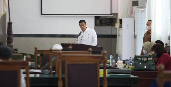 Walikota Siantar Hadiri Rapat Paripurna Membahas Rancangan KUA-PPAS P-APBD 2021