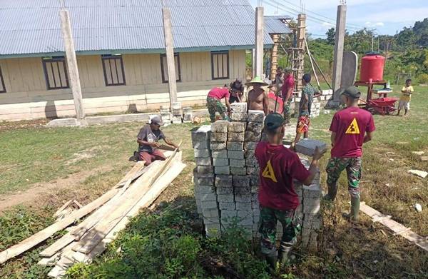TNI Bangun Gereja di Papua