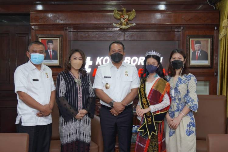 Datang ke Kantor Wali Kota Medan, Putri Cilik Sumut 2021 Minta Restu