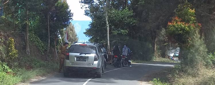 LAPOR!!! Pos Pengutipan Retribusi ke Sipiso-piso Sudah Digeser