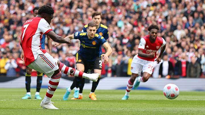 Turun dari Bangku Cadangan, Ronaldo Bikin MU Menyenangkan