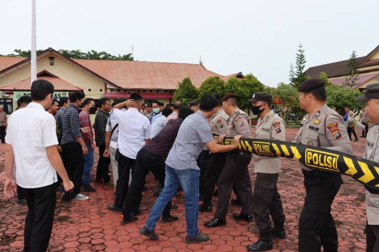 Gelar latihan Dalmas, Polres Nias Antisipasi dampak Kenaikan Harga BBM