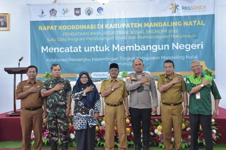 Buka Rapat Pendataan Awal Regsosek 2022, Sekda Minta Camat Berikan Data Akurat