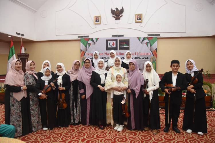 Nawal Lubis Harapkan Tetap Teladani Istri Rasul