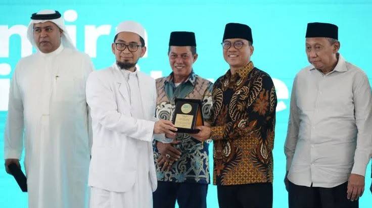 Yandri Susanto: Dengan Tegas Menolak Upaya Penghapusan Madrasah