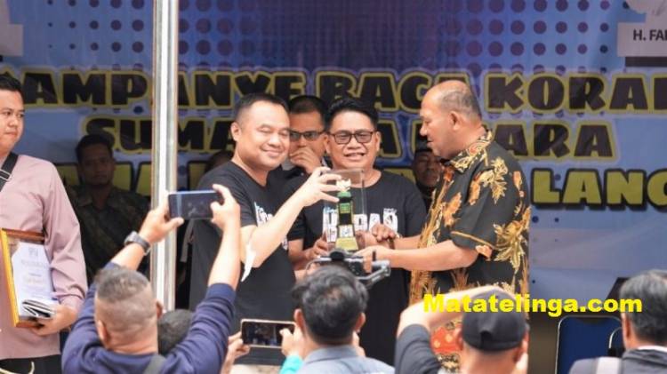 Plt Bupati Langkat  H.Syah Afandin  Apresiasikan  Kampanye Baca Koran SPS Sumut