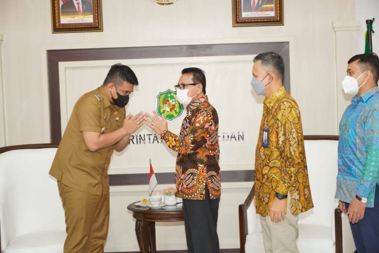 Kota Medan Masuk 8 Besar Nomine Pelayanan Investasi Terbaik 2022