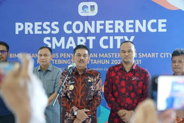 Pj Wako Tebingtinggi Tutup Bintek Smart City