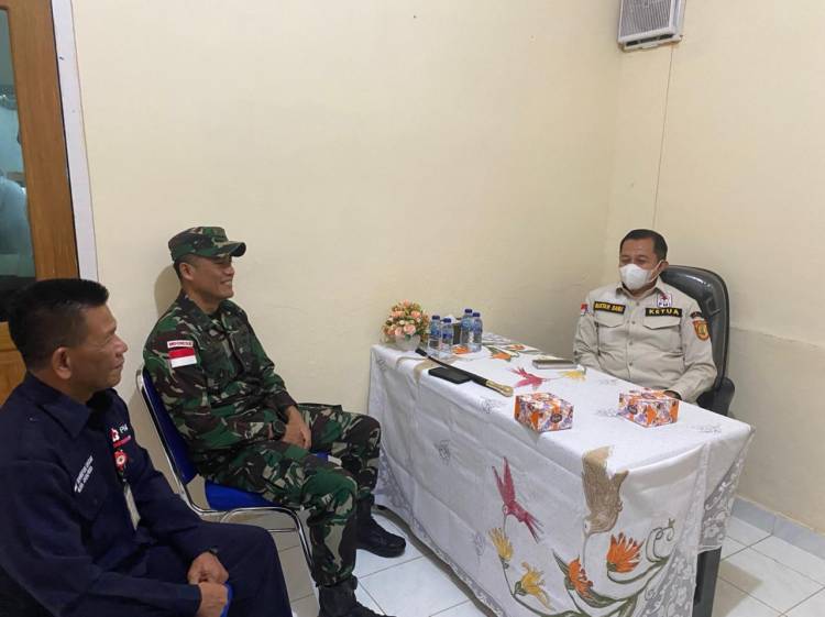 Satgas Pamtas RI-PNG Yonif 126/KC Terima Penghargaan PMI