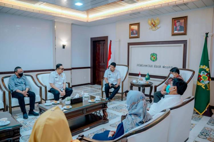 Terima BEM Nusantara, Bobby Nasution : Bansos Segera Disalurkan & Intervensi Pasar Tekan Inflasi