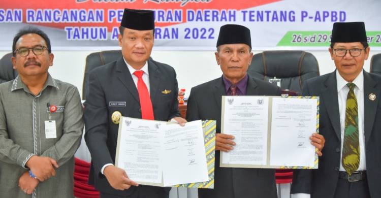 Sempat Kisruh, Perubahaan APBD Humbahas TA 2022 Berjalan Tuntas Disahkan