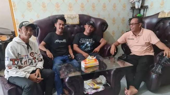 Tiga Warga Binjai Terjebak, Ditipu, Disekap dan Disiksa di Kamboja Akhirnya Pulang Kampung