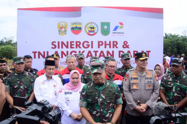 Kasad Launching Program Ketahanan Pangan di Wilayah Kodim 0303/Bkls