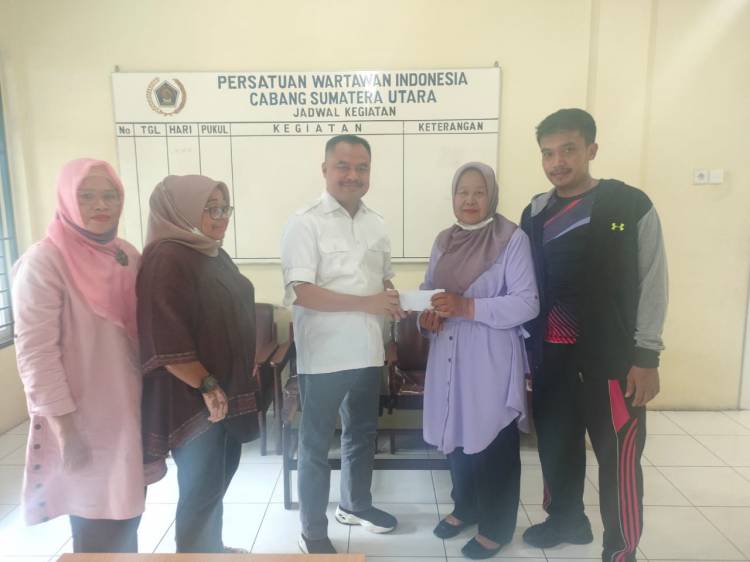 PWI Sumut Serahkan Lagi Santunan Asuransi MNC Live Almarhum Hembri Ginting