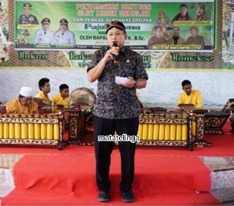 Peduli Kelestarian Kesenian Tradisionil, Pemkab Asahan  Beri Bantuan Alat Musik Gamelan