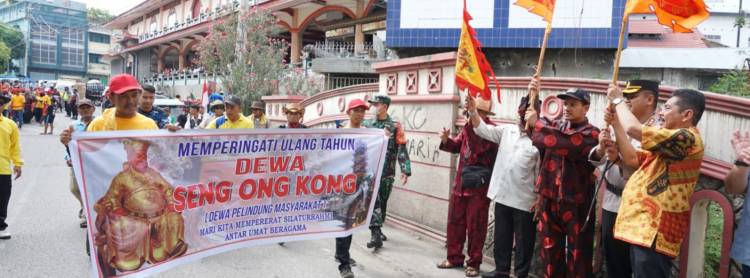 Tradisi Dan Budaya Berpadu di Ulang Tahun Dewa Seng Ong Kong